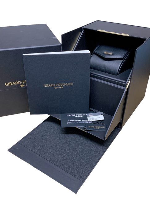 Girard Perregaux Laureato 81010-11-433-11A Image 4